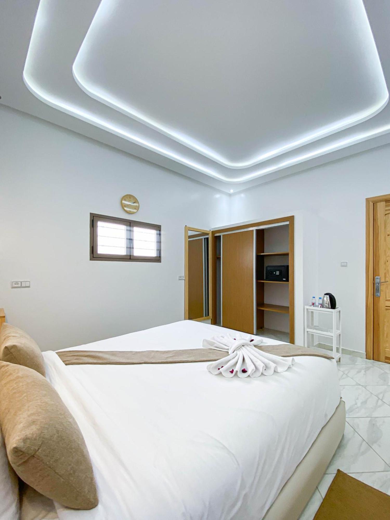 Hotel Apartment America Dakhla Exteriör bild